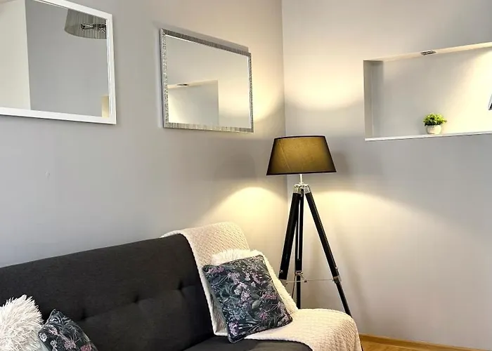 Beautiful In The Center - Spacious And Cosy Appartamento *